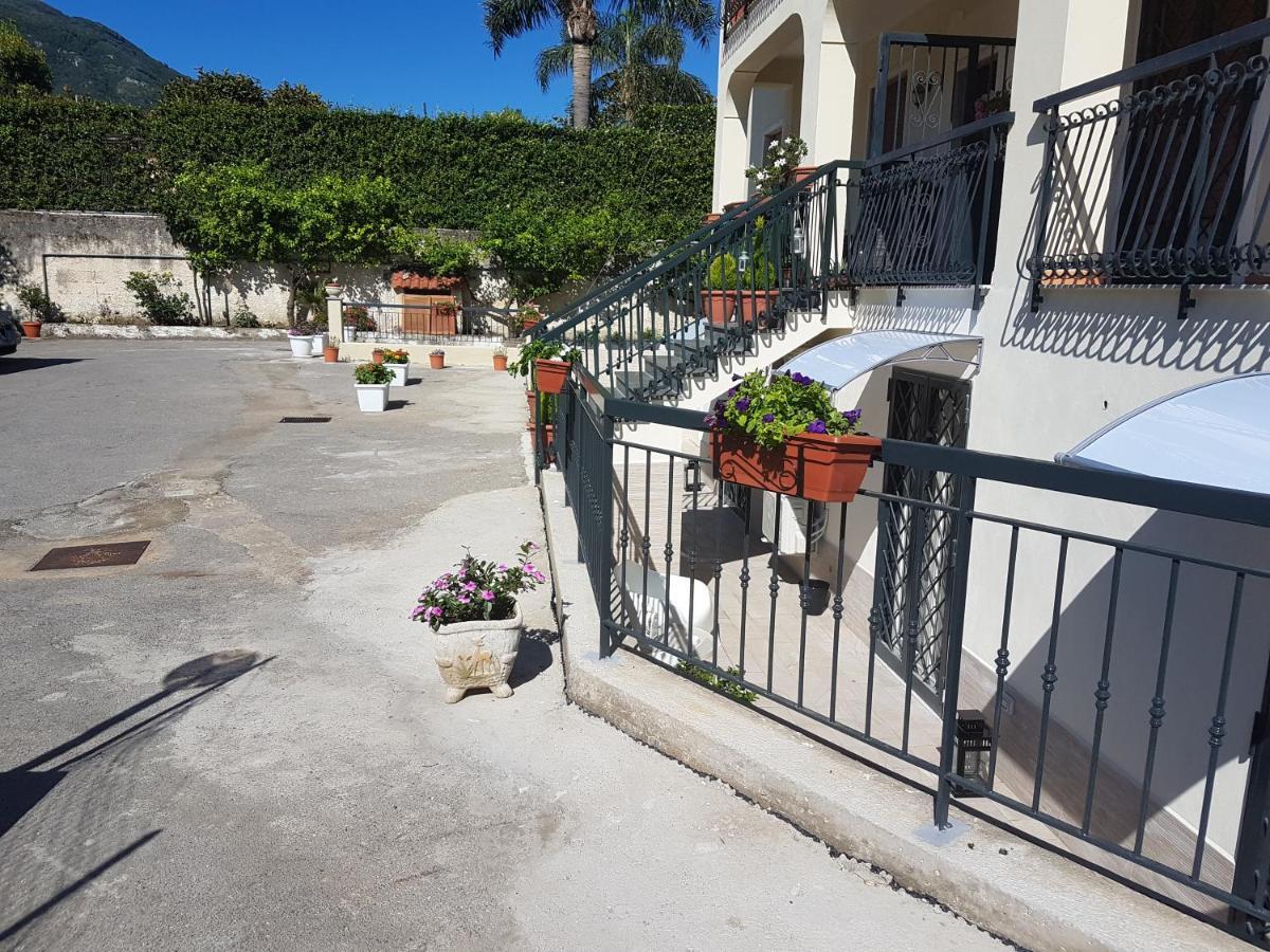 Mareluna B&B Castellammare di Stabia Eksteriør billede